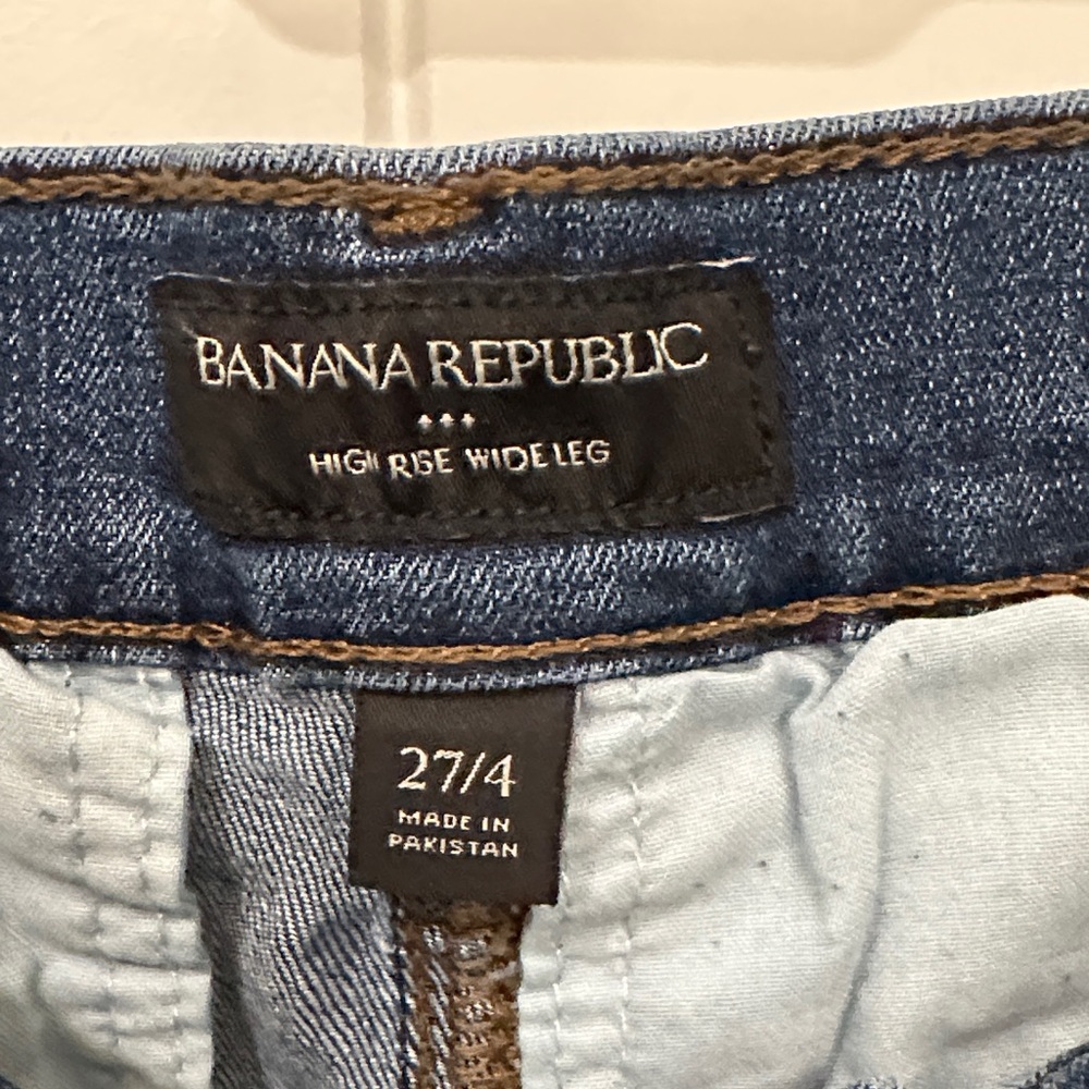 Banana Republic Wide-Leg Denim Jeans - Picture 2 of 4